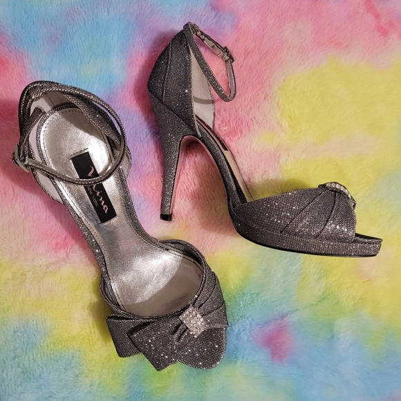 Nina sparkly bow heels - Picture 4 of 14